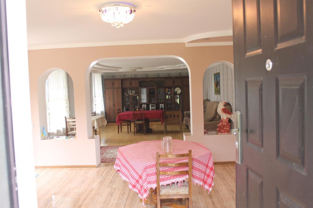 Iason Guest House In Mazeri Mestia Kültér fotó