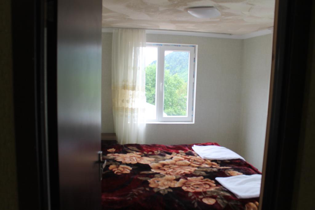 Iason Guest House In Mazeri Mestia Kültér fotó